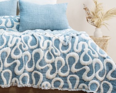 Турецкое муслиновое покрывало Saheser 240х260 с наволочками 50х70 Mervis Mavi