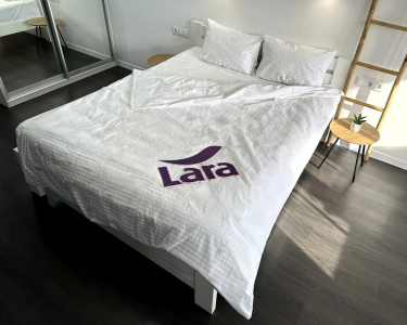 Постільна білизна LARA ОПТ бязь-страйп 125 г/м2 1х1 біла євро