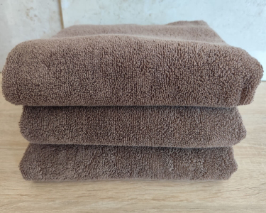 Полотенце махровое однотонное Turkey 50х90 коричневое плотность 550 г/м2 низкая петля 20/2 ОПТ