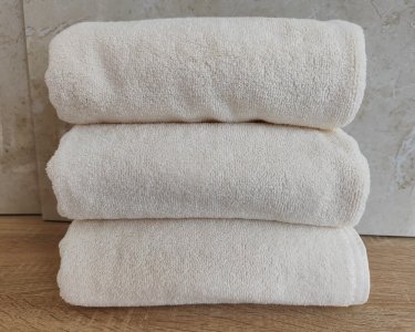 Набор турецких махровых однотонных полотенец Zeron 3 штуки 50х90 крем плотность 550 г/м2 низкая петля 20/2