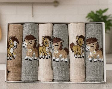 Набор новогодних полотенец кухонных Nilteks 6 штук 40х60 вафельные с вышивкой Год Лошади