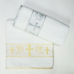 Полотенце для крещения – что важно знать.